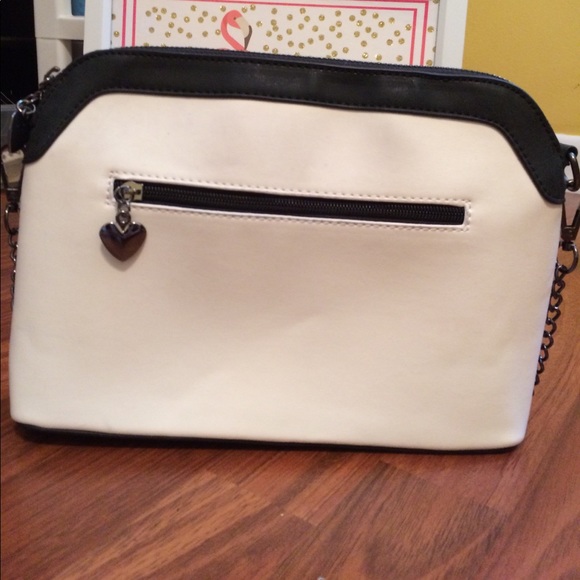 Black & White Studded Shoulder Bag - Picture 2 of 3